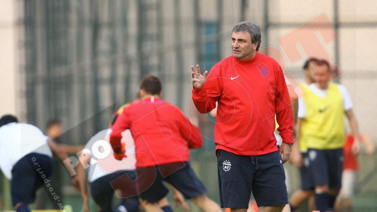 "Steaua trebuie să meargă înainte**, cu mine sau fără!"