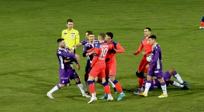 Scandal la Pitești! Contre dure între jucătorii de la FC Argeș și FCSB, iar gazdele au rămas în zece oameni. De la ce a pornit totul | VIDEO