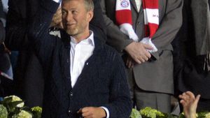 Nici toți banii din lume nu-l vor scăpa de răzbunarea asta:** "Acolo se caută doar vinovați!" Abramovich, pus la colț pe modelul Pițurcă: "Vezi că nu te pricepi"