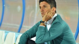 Răzvan Lucescu a dezvăluit secretul succesului în antrenorat. „Altfel nu ai cum să îți îmbunătățești profesia!” Cum l-a ajutat „Il Luce” în cariera sa | VIDEO