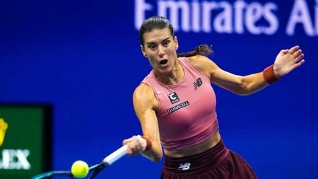 Zi cu ghinion pentru Sorana Cîrstea! Românca a ratat calificarea în finala turneului demonstrativ de la Abu Dhabi