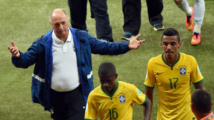 GALERIE FOTO | Imagini incredibile cu Scolari din timpul partidei cu Germania. Cum a fost surprins selecționerul Braziliei