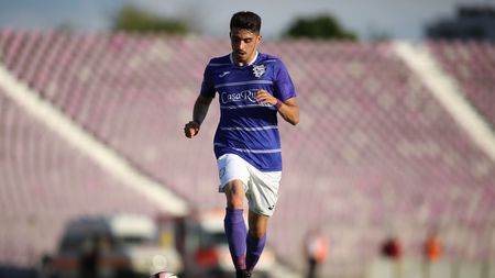 Încă un cadou pentru Dică. ACS Poli Timișoara l-a pierdut și pe Mailat! Clubul merge însă la TAS și nu-l lasă la FCSB