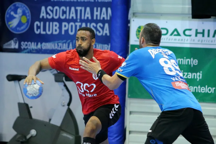 primele meciuri de handbal „declarate” în România