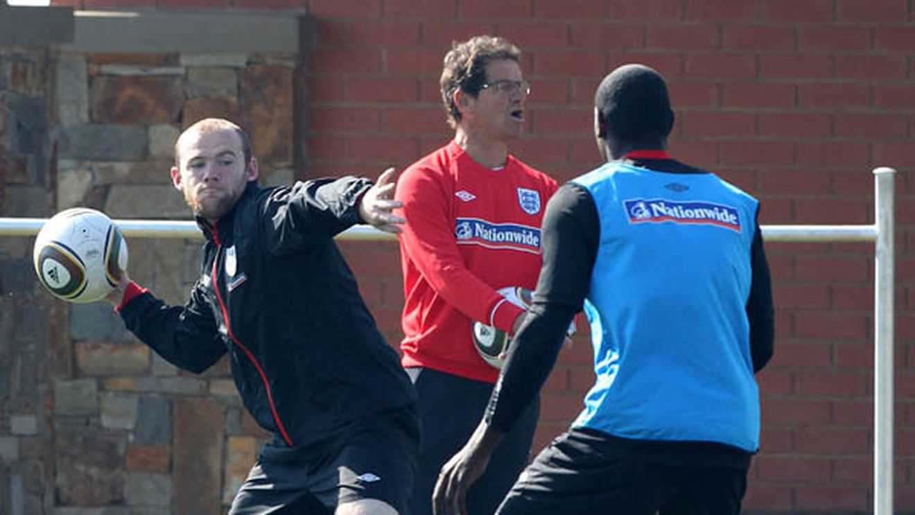 Englezii, șocați după plecarea lui Don Fabio:** "Sunt CONSTERNAT" Rooney știe urmașul! Reacția incredibilă a lui Rio Ferdinand