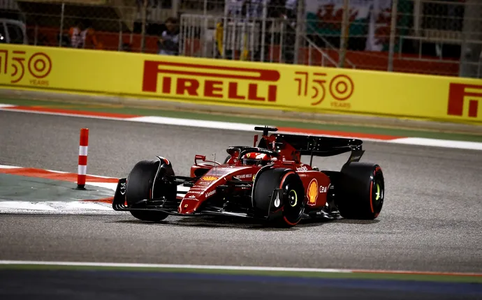 Contractul fabulos pe care Ferrari l-a semnat cu Hewlett Packard. Italienii vor încasa o sumă anuală record de la noul sponsor principal: spulberă deal-ul dintre Red Bull Racing și Oracle