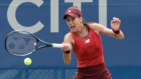 Sorana Cîrstea, înfrângere usturătoare în „optimile" turneului de la Washington! Românca a rezistat doar o oră pe teren!