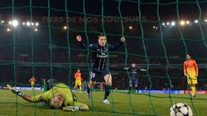 Barcelona s-a plâns la UEFA după meciul cu PSG: "Nu se poate ca un arbitru să nu știe regulile!"