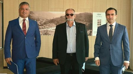 FC Brașov are un nou președinte, un fost europarlamentar: ”Am practicat fotbal, handbal și baschet.” Echipa care îi ia locul în Liga 3 retrogradatei din Liga 2 | EXCLUSIV