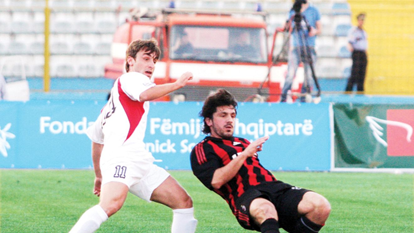 O rivală din Liga 1 vrea să i-l "fure"** pe Bakaj lui Dinamo! VEZI unde va ajunge albanezul