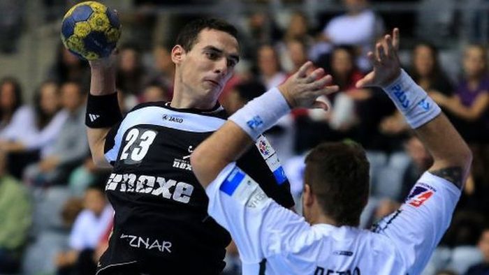 CSA Steaua schimbă rândurile la handbal! Clubul din Ghencea a transferat un inter stânga din naționala Bosniei și cinci jucători de la CSM București. Alte trei achiziții sunt în curs de finalizare