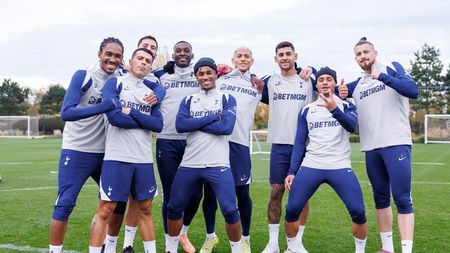 Transferul la Atletico Madrid, salvarea lui Radu Drăgușin. Plecarea lui Cristian Romero i-ar face loc românului