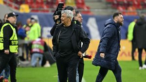 Mircea Lucescu a aruncat în aer vestiarul României. Dezvăluire șoc: „Pe Stanciu și pe Răzvan Marin nu îi băgam oricum!”
