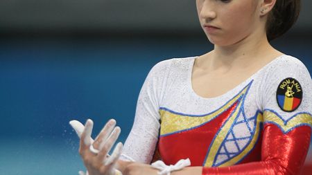 Steliana a ales exilul