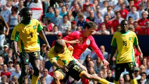 Internaționalul jamaican Jermaine Hue, suspendat nouă luni pentru dopaj