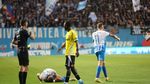 Și-a ieșit din minți! Ce i-a putut spune Alex Chipciu arbitrului de rezervă după ce Mendy a luat roșu în Craiova – U Cluj