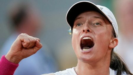 Iga Swiatek e în premieră în sferturi la Wimbledon! Partidă dramatică! Poloneza a salvat două mingi de meci cu Belinda Bencic