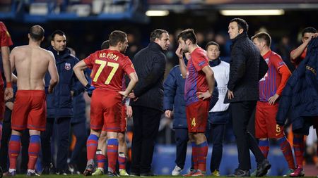 Victor Pițurcă s-a arătat nemulțumit de steliștii de la lot, Reghecampf îi oferă soluția:** "Dacă nu-s buni, să nu-i mai cheme" 