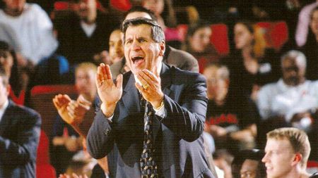 Jim Harrick, noul antrenor al naționalei masculine de baschet