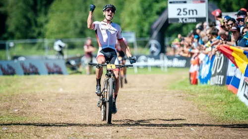Vlad Dascălu, învingătoar în a patra etapă a Campionatul Mondial de Mountain Bike. Românul speră la calificarea la Jocurile Olimpice de la Tokyo