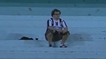 VIDEO** 'Lupul singuratic' de Brazilia! A stat singur în galerie și s-a "bătut" cu peste 6.000 de suporteri adverși