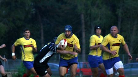 Vin întăriri din Franța: Petre Mitu, Alex Manta, Cristi Petre