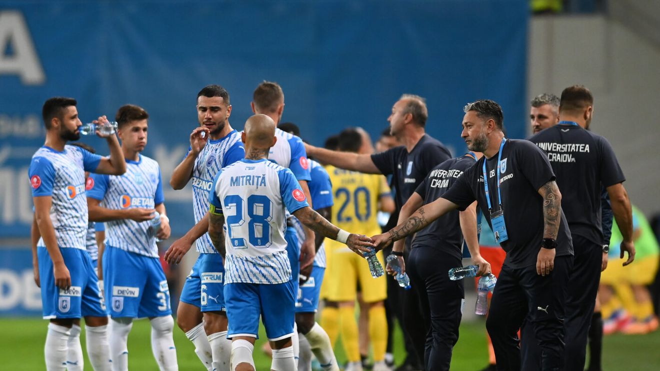 Antrenorul care va sta pe banca Universității Craiova la meciul cu Rapid, despre absența galeriei: „Știu nemulțumirile lor”