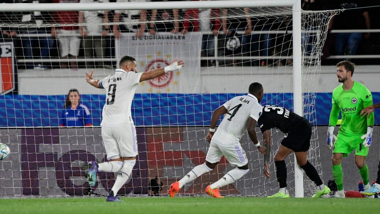 Top Pariu: 100% fotbal » Pachetul Zilei ajunge la cota 11.00 »»