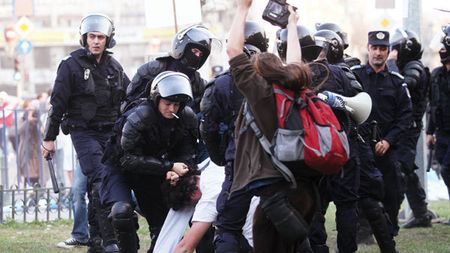 'Bătăușul cu țigara' va da socoteală:** "L-am băgat în comisie"