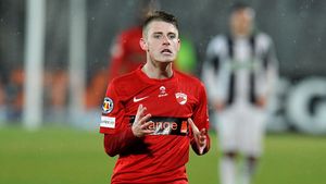Dinamo poate rămâne fără unul dintre cei mai buni jucători: "Are ofertă din străinătate". Vali Lazăr e dorit "afară", dar nu într-un campionat puternic