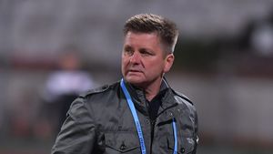 Dusan Uhrin nu concepe ca Dinamo să ajungă la baraj: „Acesta a fost unul dintre obiectivele mele”