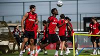 Suma astronomică pe care o primește Manchester United de la sponsorul pentru echipamentele de antrenament
