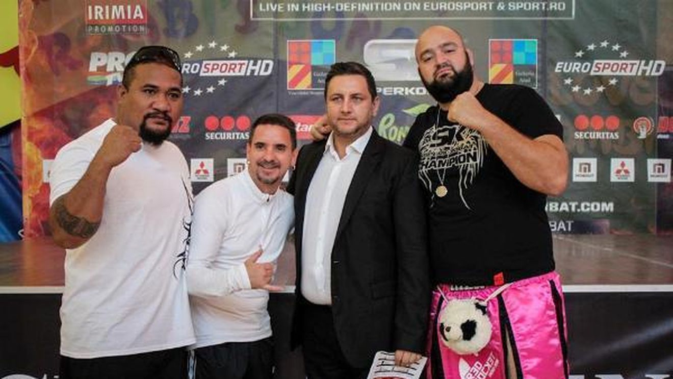 GALERIE FOTO** Luptătorii și-au umflat mușchii înainte de Superkombat WGP Arad