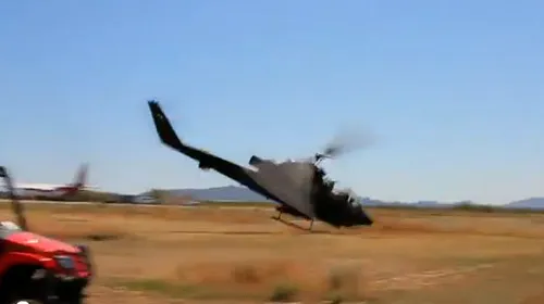 Accident dramatic în timpul filmărilor pentru Top Gear! VIDEO** Un elicopter de luptă s-a prăbușit, după o cursă cu un Corvette