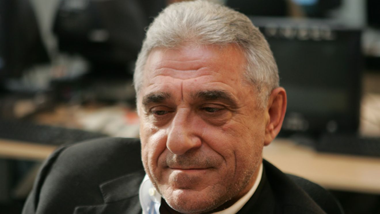 Becali amână transferul lui Săpunaru la Porto