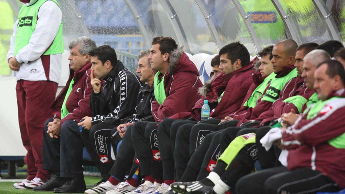 "Orice jucător poate pleca de la Rapid, dar nu avem oferte!"