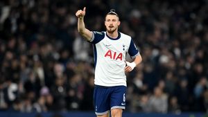 Englezii au văzut declarația lui Florin Manea despre transferul lui Radu Drăgușin la Juventus sau Napoli și au reacționat