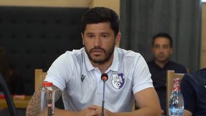 FC Argeș, lovitură de imagine! Cristi Tănase a revenit în Trivale după 12 ani: „M-am întors acasă!”