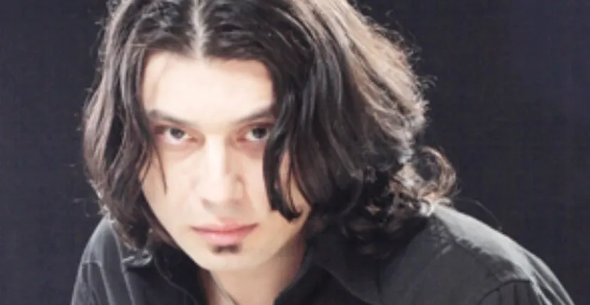 Un chitarist român a anunțat pe internet că vrea să se sinucidă