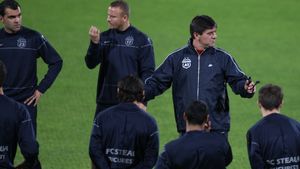 Amical "tare" pentru Lăcătuș: Steaua - Șahtior Donețk!