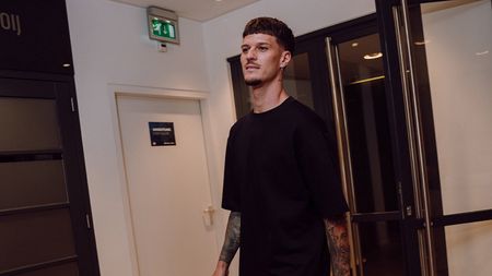 S-a lămurit cu Dennis Man. Fostul fotbalist olandez a tras concluzia: „E un fotbalist excelent, dar...”