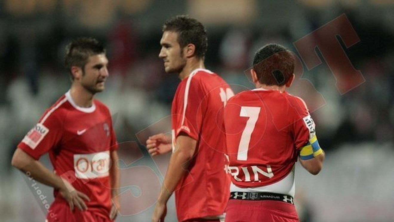 Dezastru în "Groapă"!** Dinamo a primit "acasă" mai multe goluri decât Rapid și Gaz Metan împreună, în 10 etape