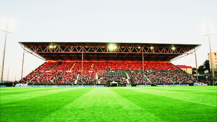 "Mulțam fain, CFR!"** Steaua s-a simțit ca acasă pe stadionul din Gruia! 20.000 de oameni i-au încurajat non-stop pe jucătorii lui Roni Levi