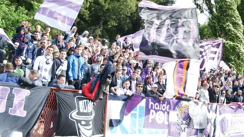 Gest superb făcut de fanii Borussiei M'Gladbach pentru cei de la ASU Poli Timișoara! FOTO: Ce mesaj au afișat la meciul din Bundesliga