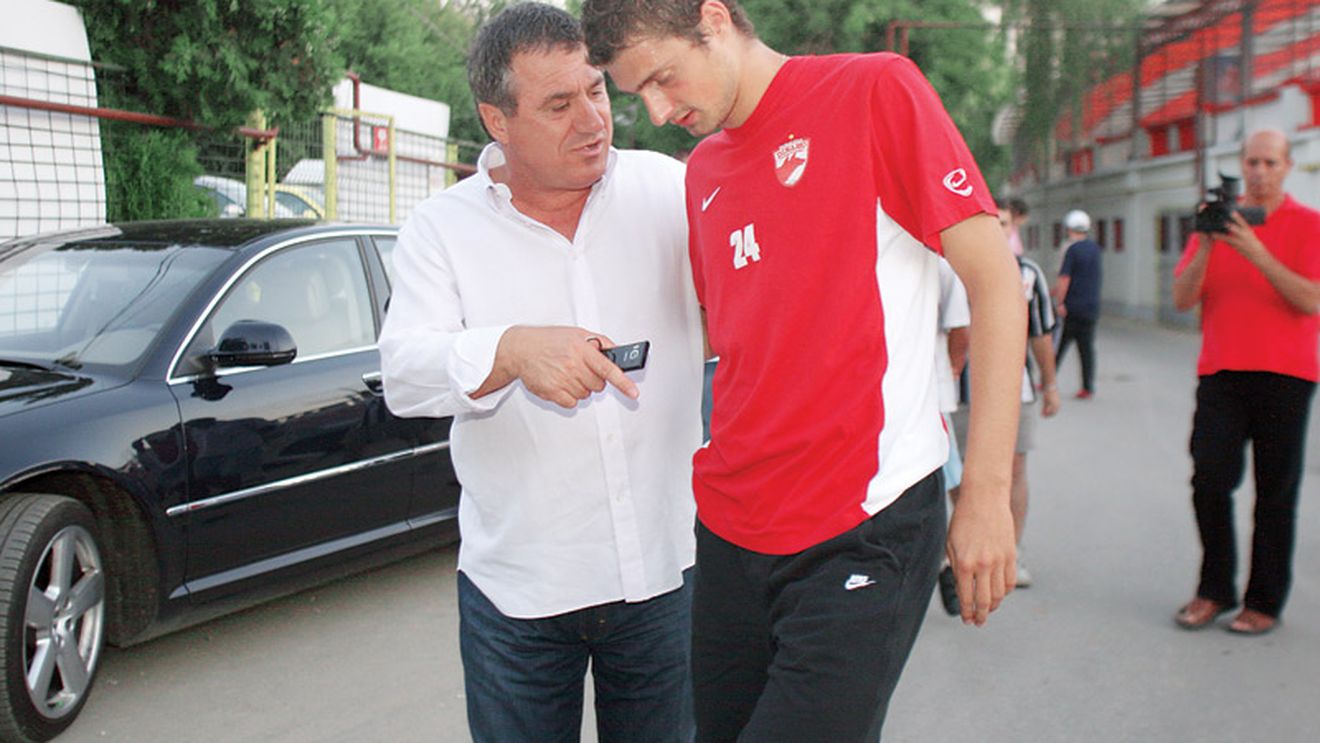 Tamaș este "câine"