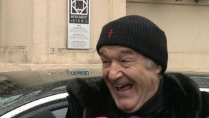 Gigi Becali dă lovitura cu un fotbalist Under 21! S-a supărat când i l-a împrumutat lui Marian Copilu, care apoi l-a trădat la votul chiar pentru regula legată de jucătorii tineri, dar acum puștiul e lăudat de Ilie Dumitrescu și Daniel Pancu!