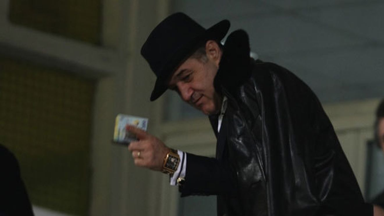 Cum a reușit Becali să știrbească imaginea Stelei în 'afară'! Afaceri dubioase, scandaluri rasiste, 'valize'!** Străinii sunt șocați!Vezi ce scriu!