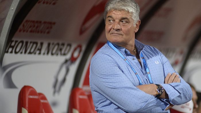 Situație explozivă la Dinamo. Andone e încolțit, Șumudică recunoaște că a fost la un pas de a ajunge în Ștefan cel Mare: "Am fost foarte aproape zilele acestea!" Cine e favorit să-l înlocuiască pe "Fălcos"