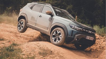 Detaliul de 25 mm care transformă Dacia Duster! Nemții au făcut schimbarea decisivă pentru SUV-ul românesc