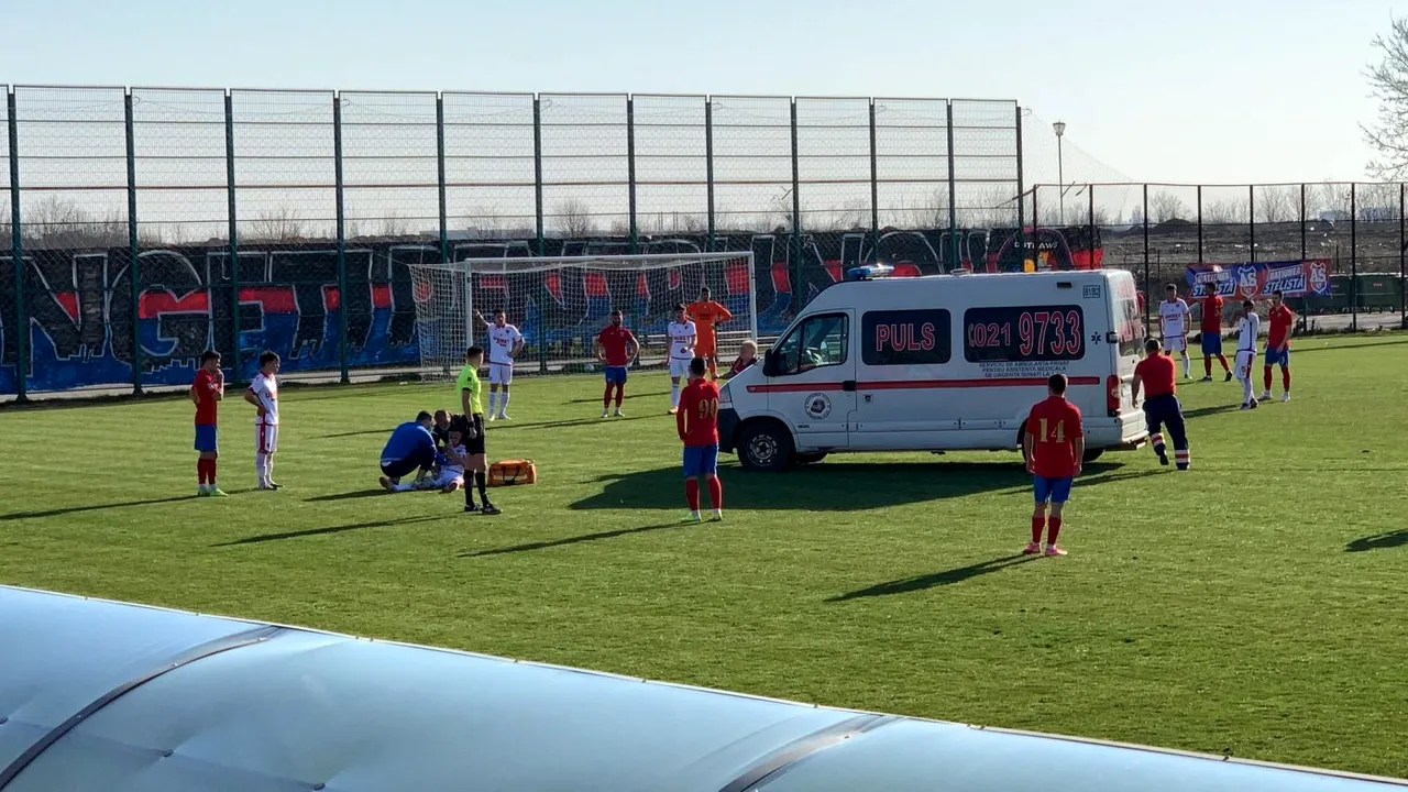 Panică la meciul Steaua - Dinamo 2! Un jucător a leșinat și a fost aproape de o tragedie: „Îl lăsați să moară pe teren?” Prima reacție a fotbalistului | FOTO&VIDEO EXCLUSIV